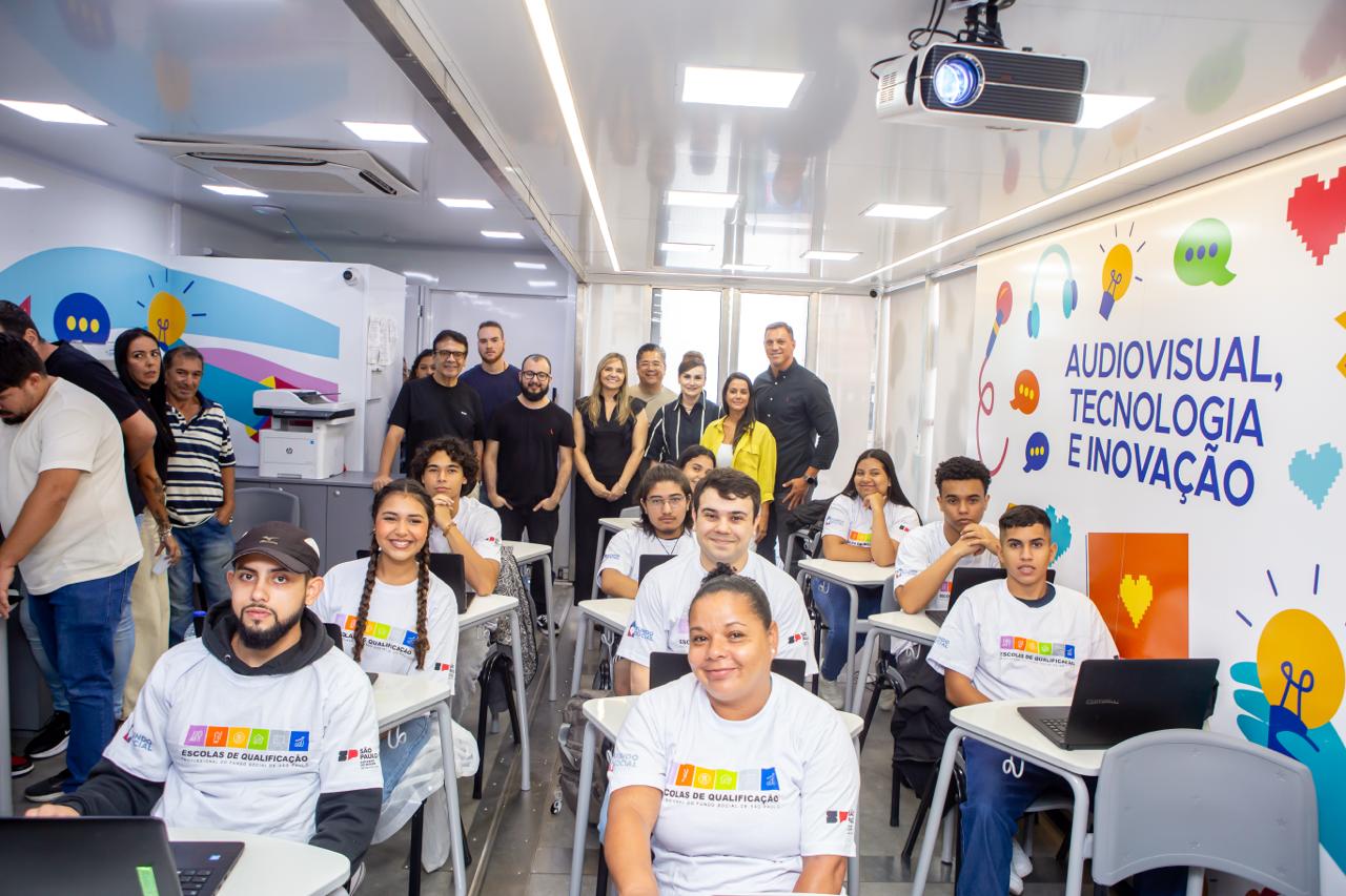 Taboão da Serra recebe curso itinerante de tecnologia com apoio do Fundo Social do Estado