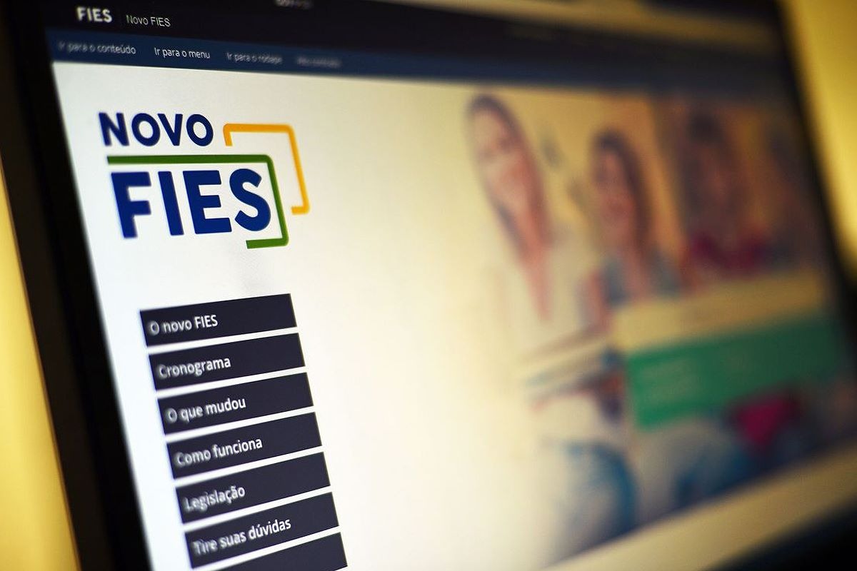 Foto da reportagem Inscrições para o Fies do 2º semestre começam nesta terça-feira (14); veja quem pode participar