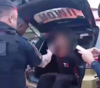 Foto da reportagem Marido persegue e captura ladrão que furtou celular da esposa em Taboão da Serra