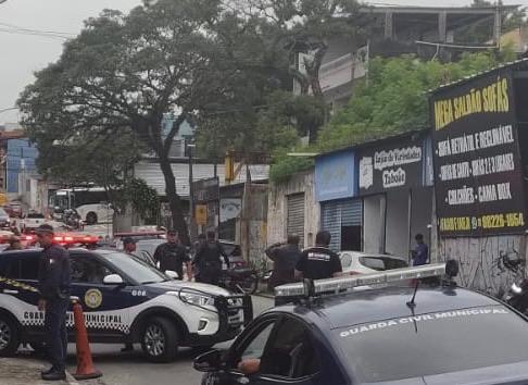 Foto da reportagem Assaltante morre após tentativa de roubo em Taboão da Serra